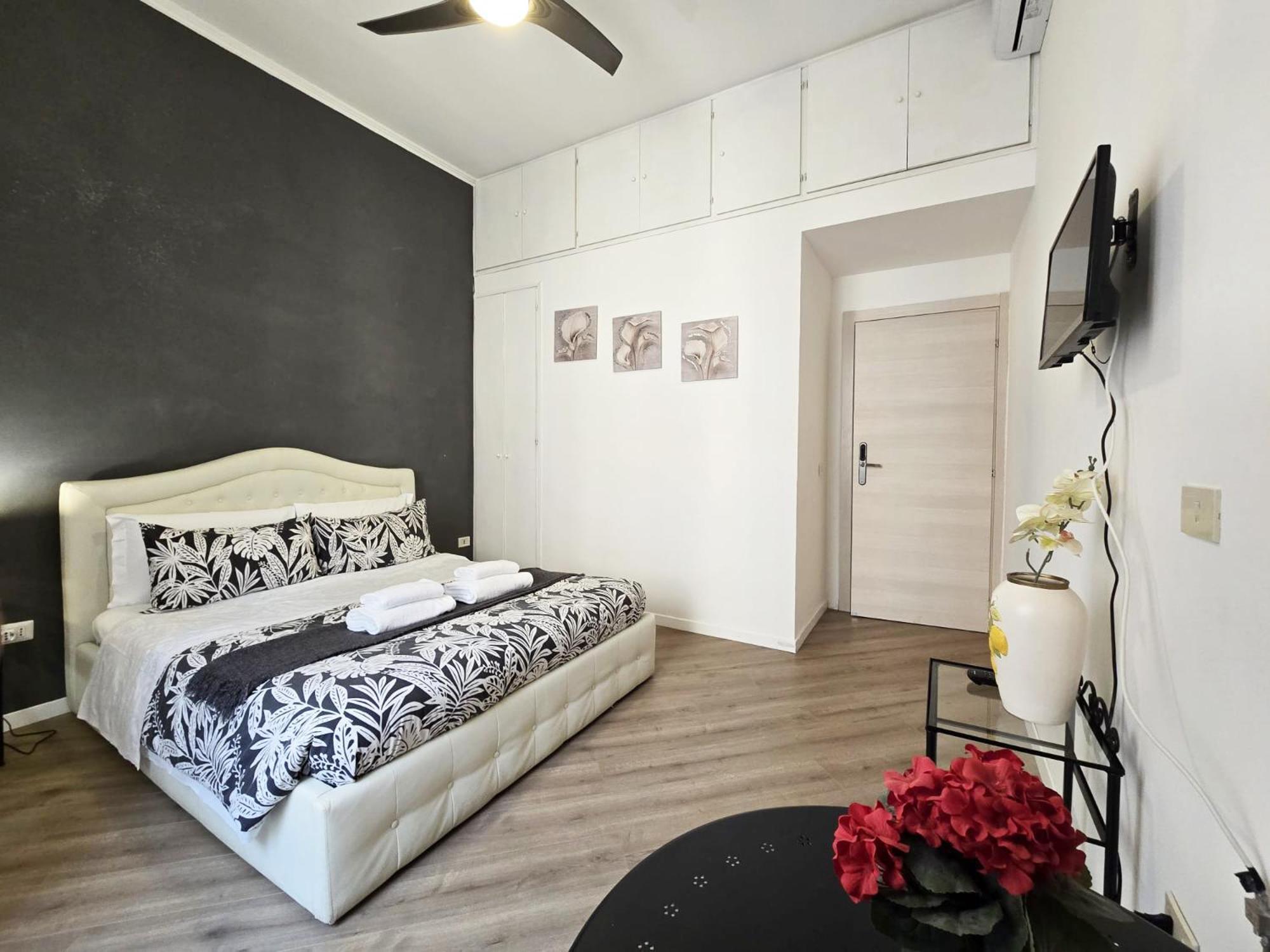 Myomax Guesthouse Рим Екстер'єр фото