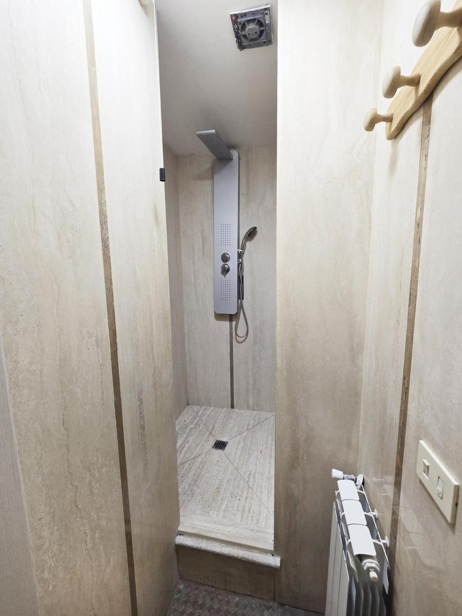 Myomax Guesthouse Рим Екстер'єр фото