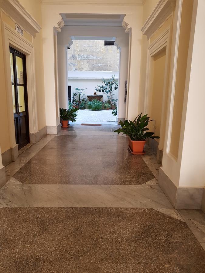 Myomax Guesthouse Рим Екстер'єр фото